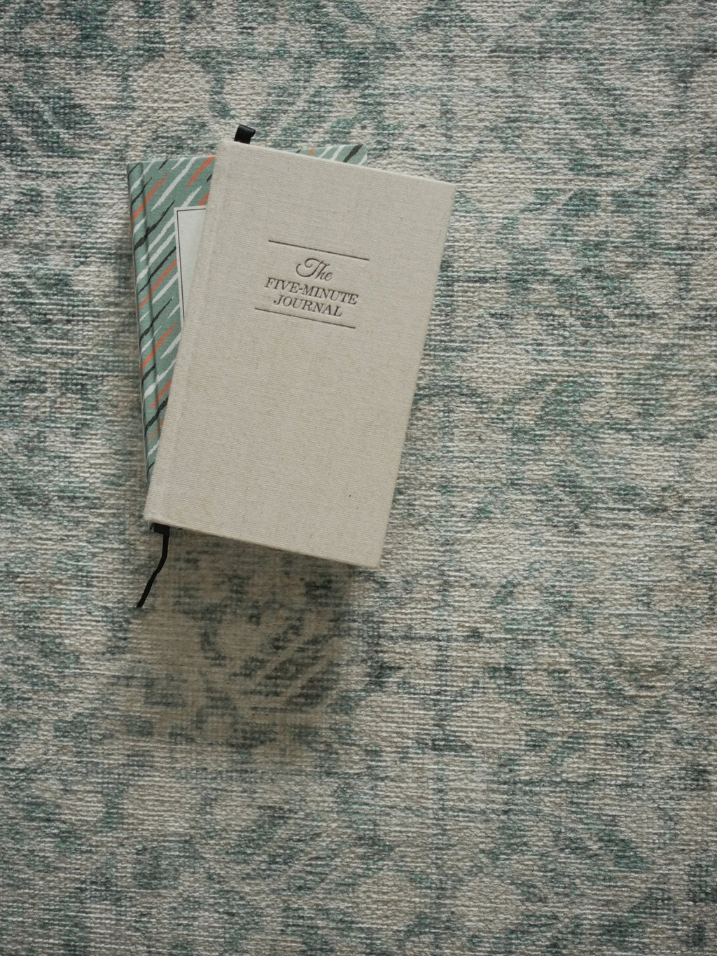 Tapis vintage Vahide Vera