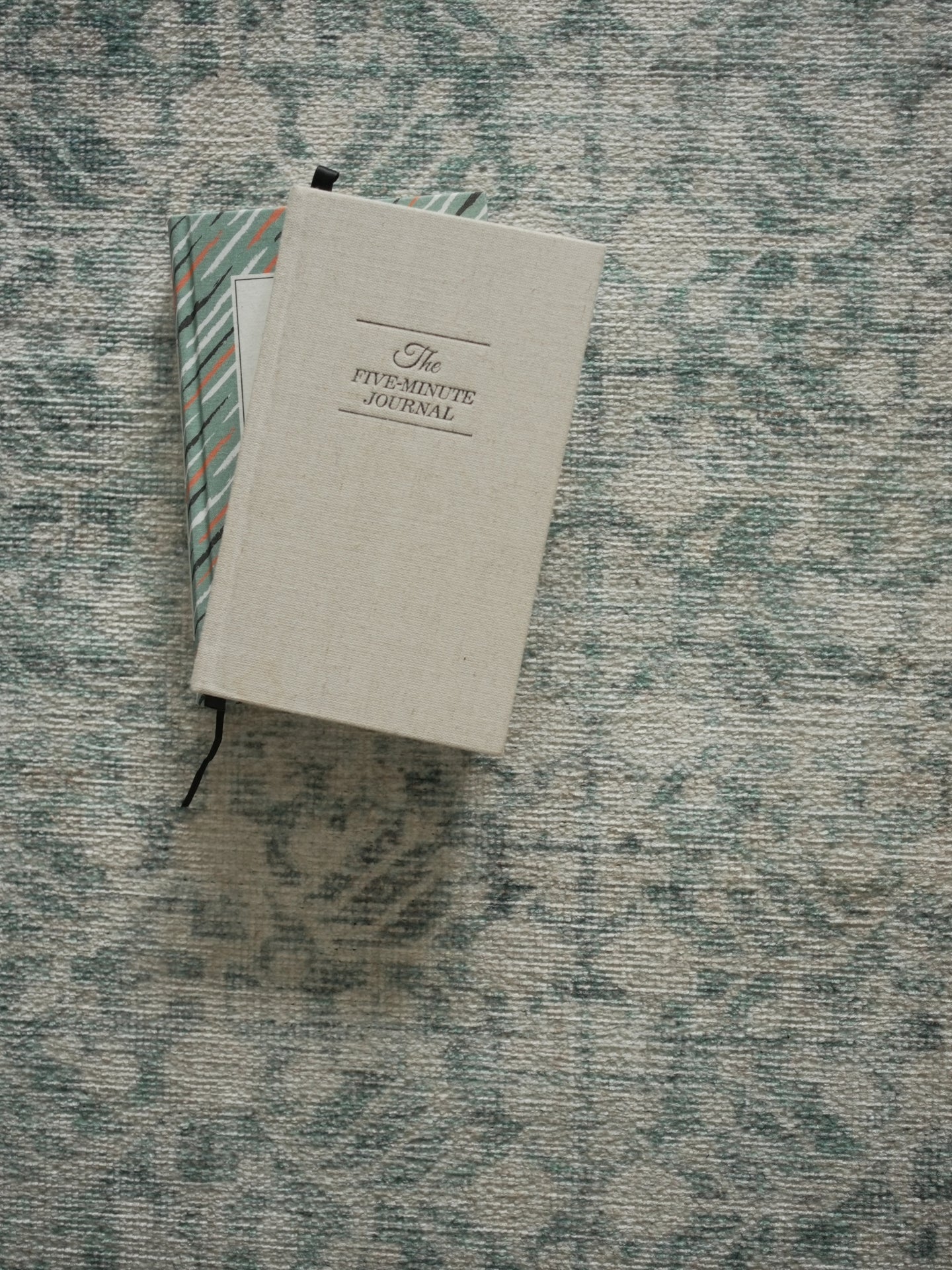 Tapis vintage Vahide Vera