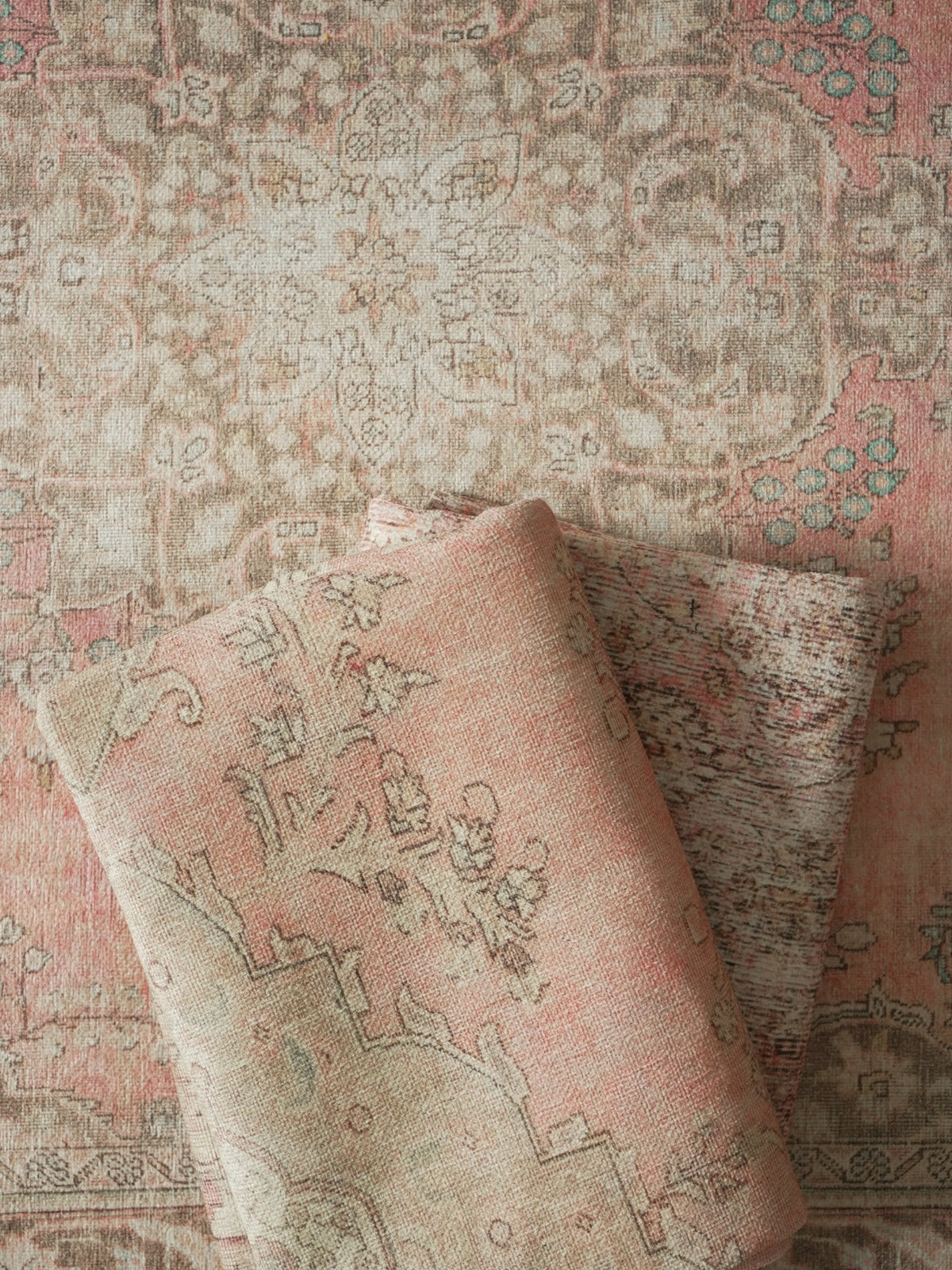 Tapis vintage Iclal Vera